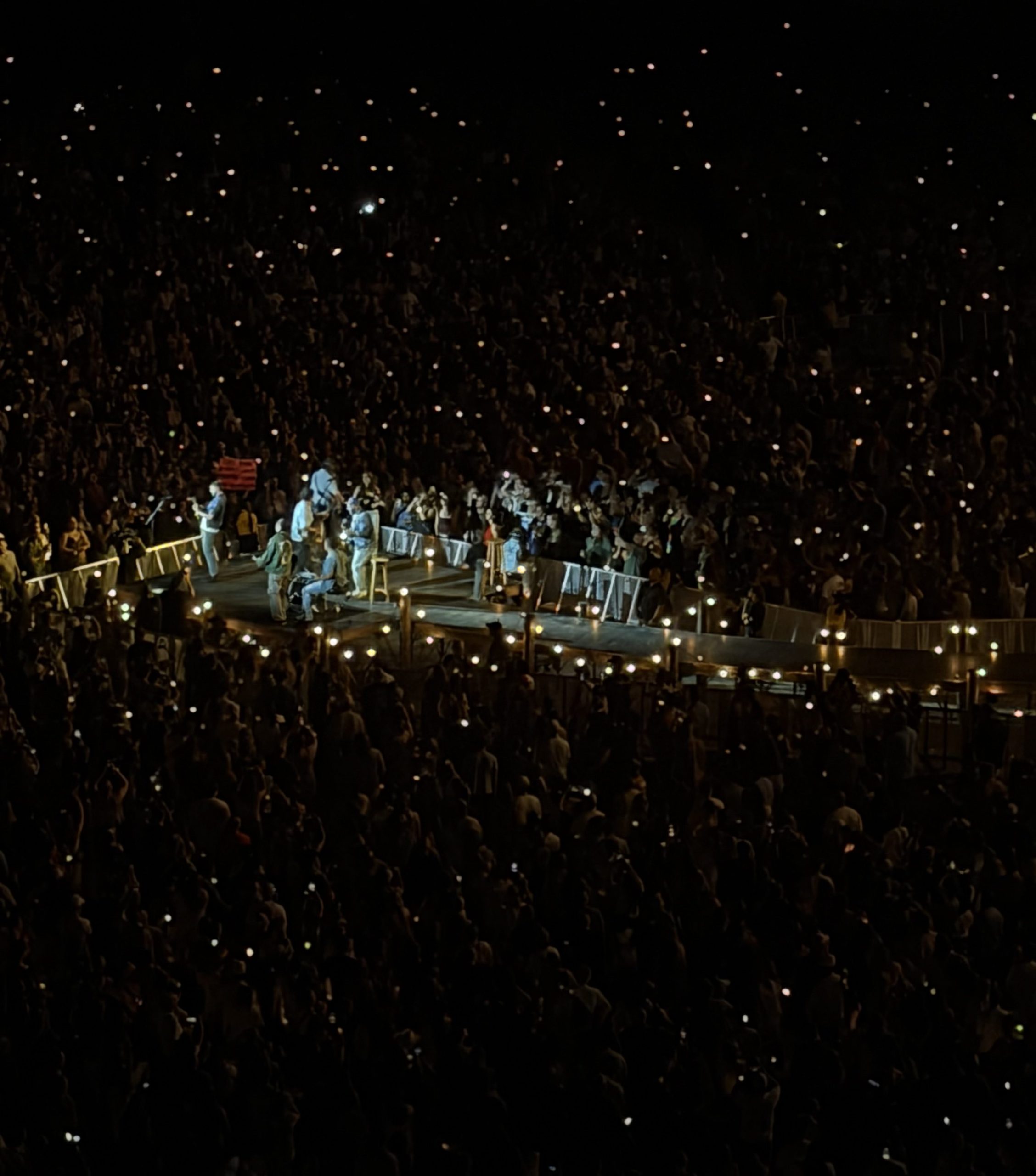 Noah Kahan live on stage at Chase Field, AZ 2026